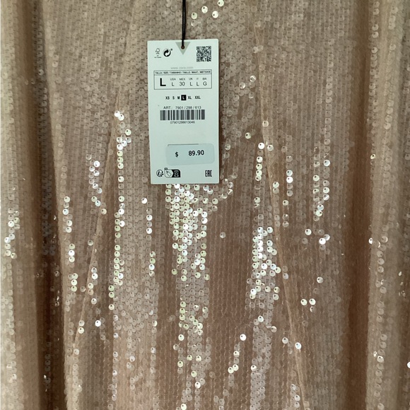 Zara Halter Sequin Dress - Picture 4 of 5